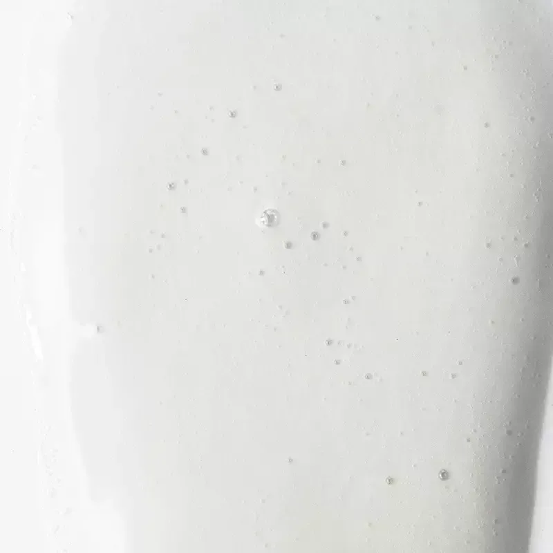 Miriam Quevedo Black Baccara Hair Multiplying Leave-In Conditioner